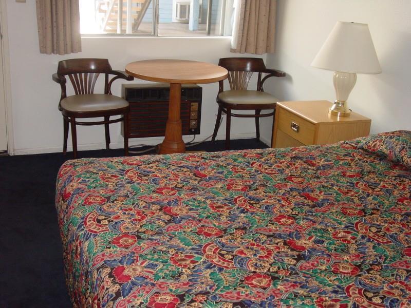 Good Nite Inn Whittier Zimmer foto